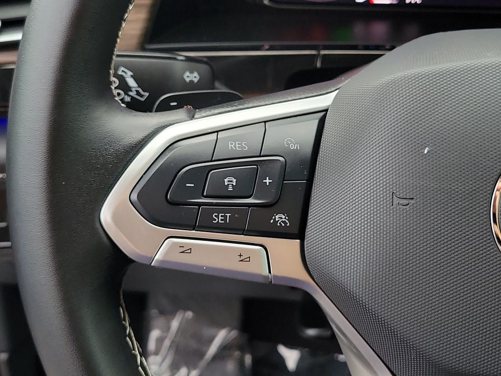 2025 Volkswagen Atlas 2.0T SEL
