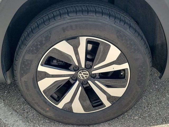 2024 Volkswagen Atlas 2.0T SE