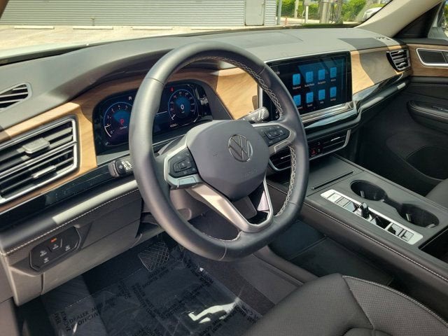 2024 Volkswagen Atlas 2.0T SE