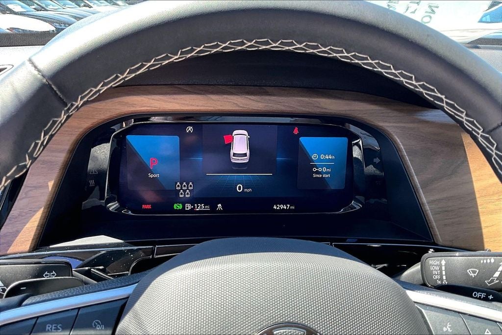 2024 Volkswagen Atlas 2.0T SE