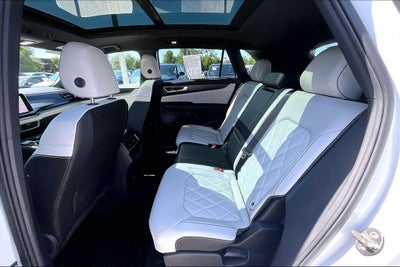 2024 Volkswagen Atlas Cross Sport 2.0T SEL Premium R-Line