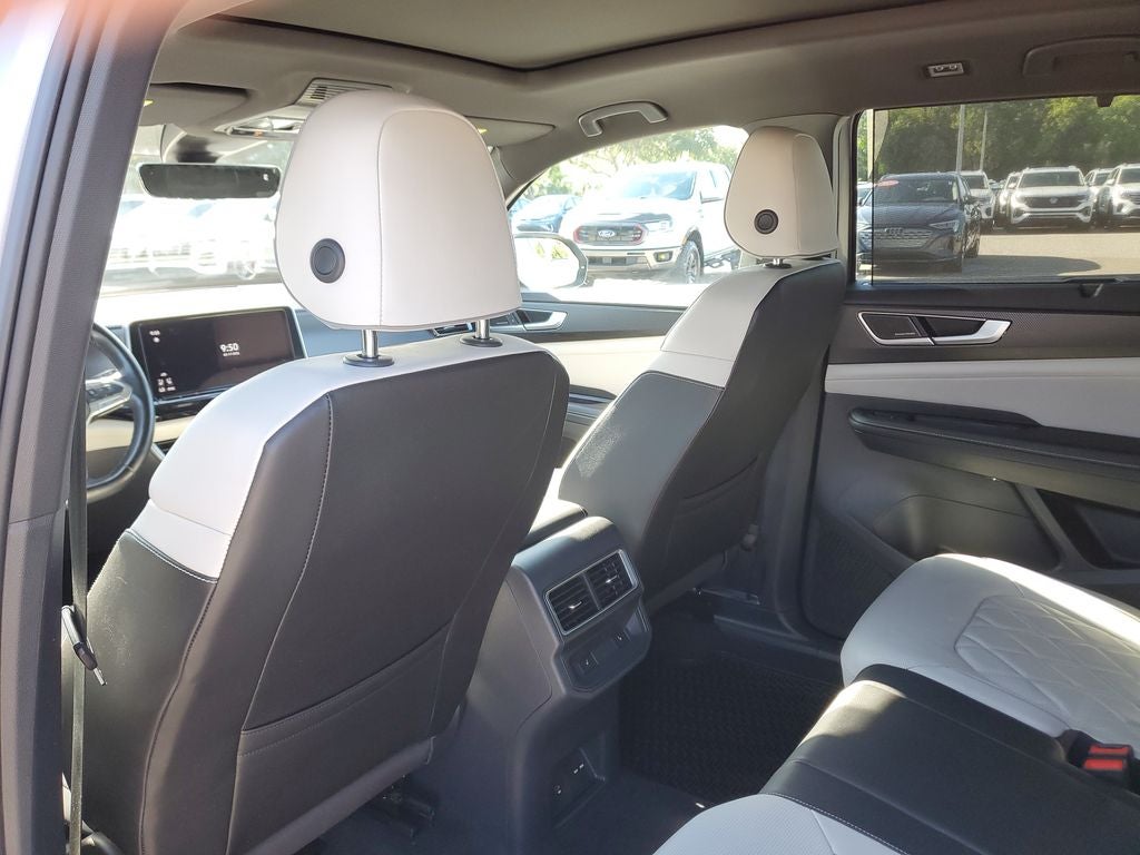 2024 Volkswagen Atlas Cross Sport 2.0T SEL Premium R-Line