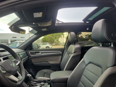 2023 Volkswagen Atlas Cross Sport 3.6L V6 SEL Premium R-Line
