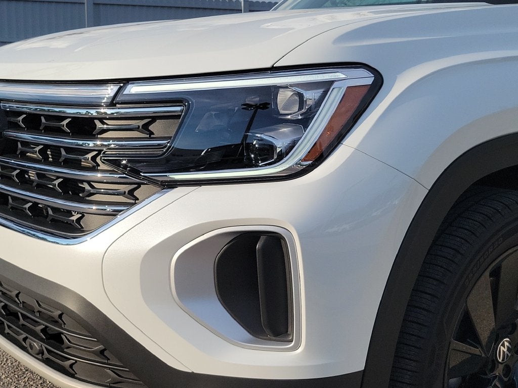 2026 Volkswagen Atlas SE w/Technology
