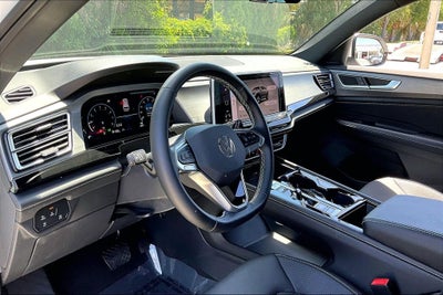 2026 Volkswagen Atlas Cross Sport 2.0T SE w/Technology