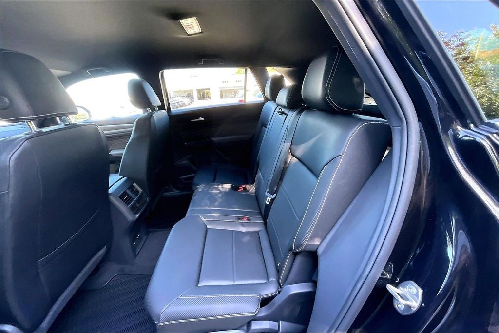 2023 Volkswagen Atlas Cross Sport 2.0T SE w/Technology