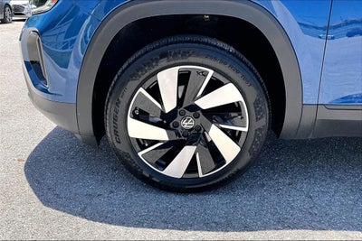 2025 Volkswagen Atlas Cross Sport 2.0T SE w/Technology