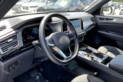 2025 Volkswagen Atlas Cross Sport 2.0T SE w/Technology