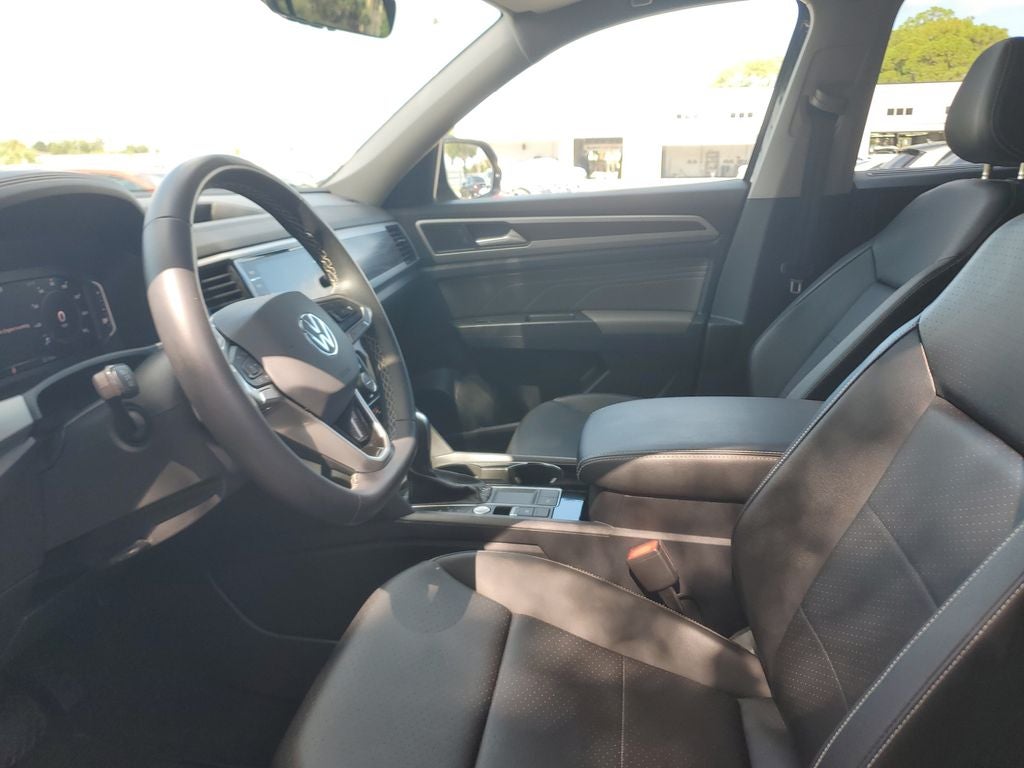 2023 Volkswagen Atlas 3.6L V6 SE w/Technology
