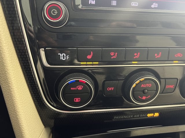 2019 Volkswagen Passat 2.0T SE R-Line