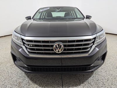 2020 Volkswagen Passat 2.0T R-Line Auto