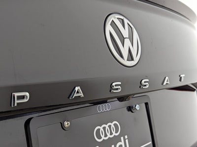 2020 Volkswagen Passat 2.0T R-Line Auto