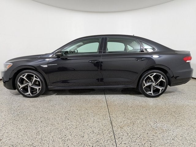 2020 Volkswagen Passat 2.0T R-Line Auto