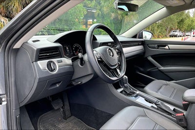 2020 Volkswagen Passat 2.0T SE
