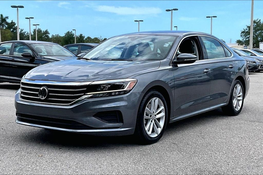 2020 Volkswagen Passat 2.0T SE
