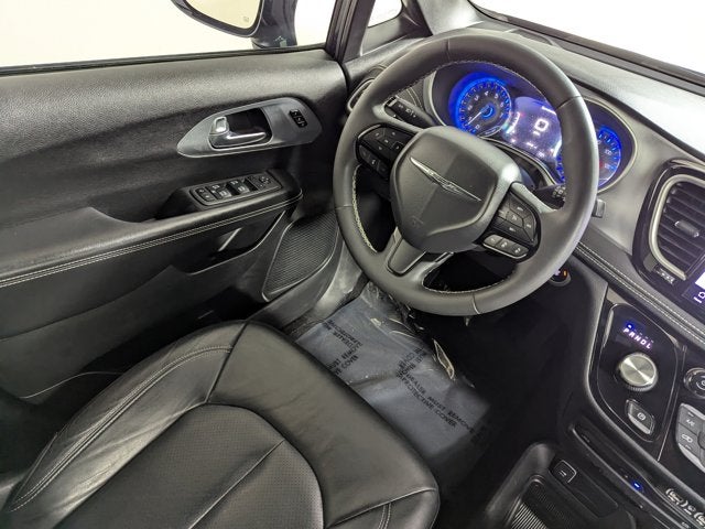2022 Chrysler Pacifica Touring L AWD