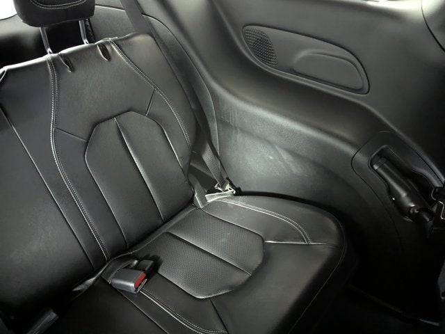 2022 Chrysler Pacifica Touring L AWD