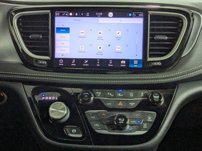 2022 Chrysler Pacifica Touring L AWD