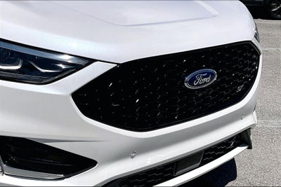 2019 Ford Edge ST