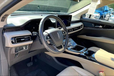 2022 Lincoln Nautilus Reserve