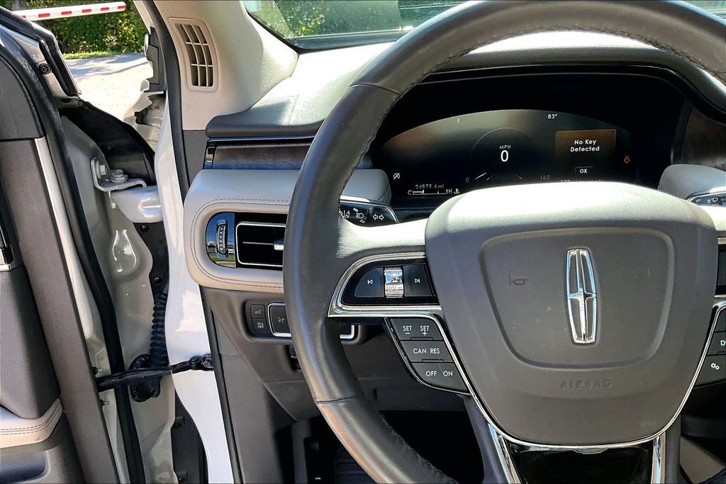 2022 Lincoln Nautilus Reserve