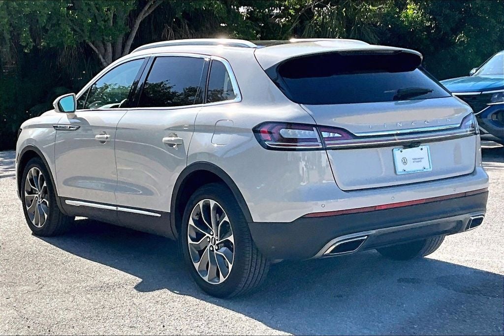 2022 Lincoln Nautilus Reserve