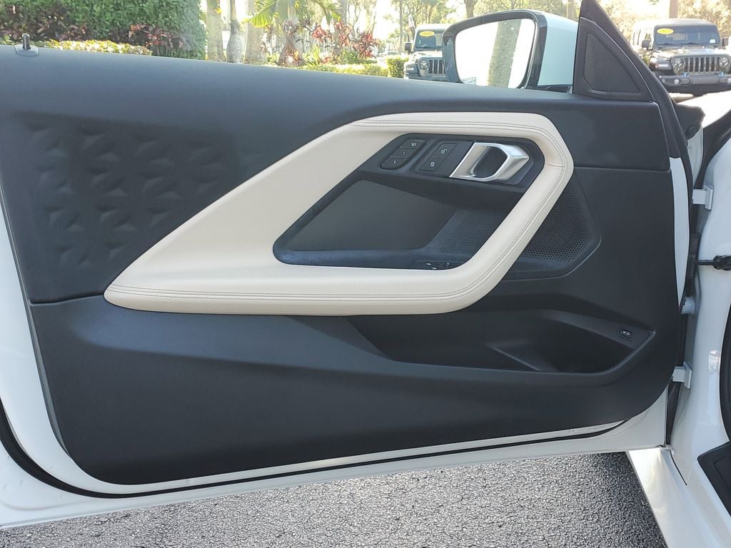 2025 BMW 2 Series 230i