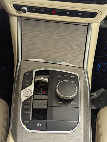 2025 BMW 3 Series 330i Sedan