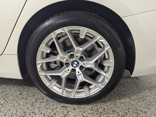 2025 BMW 3 Series 330i Sedan