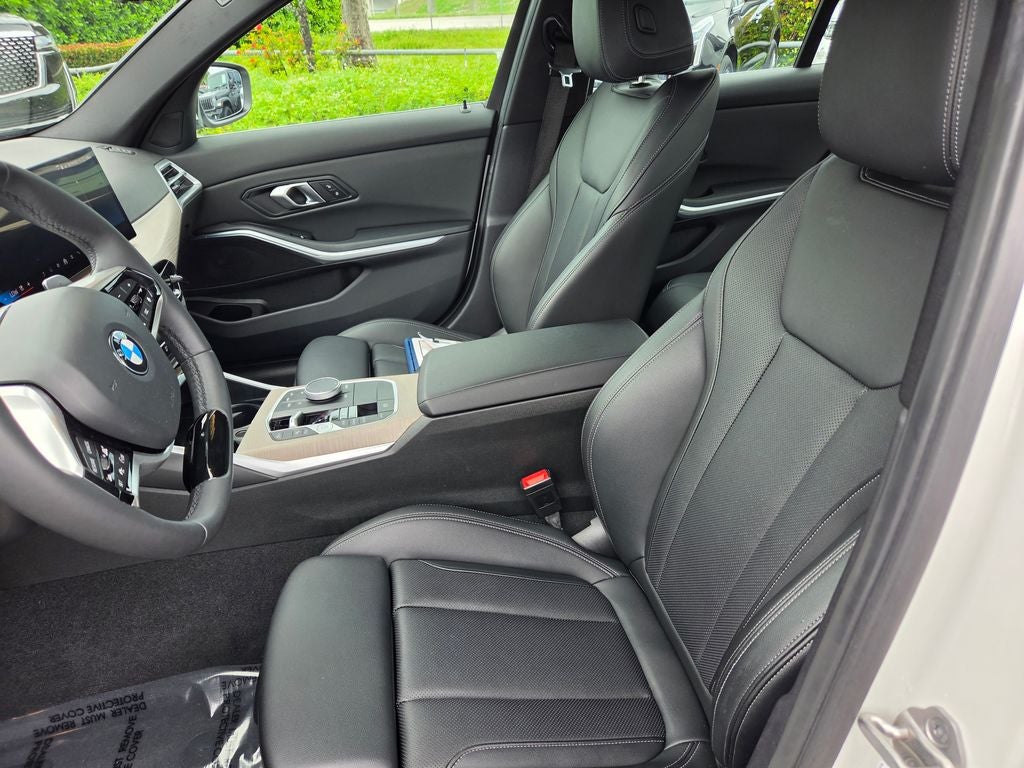 2025 BMW 3 Series 330i