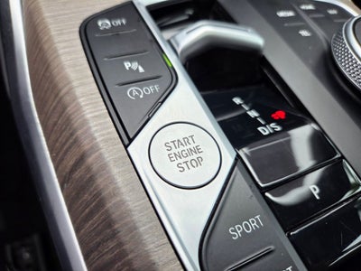 2025 BMW 3 Series 330i