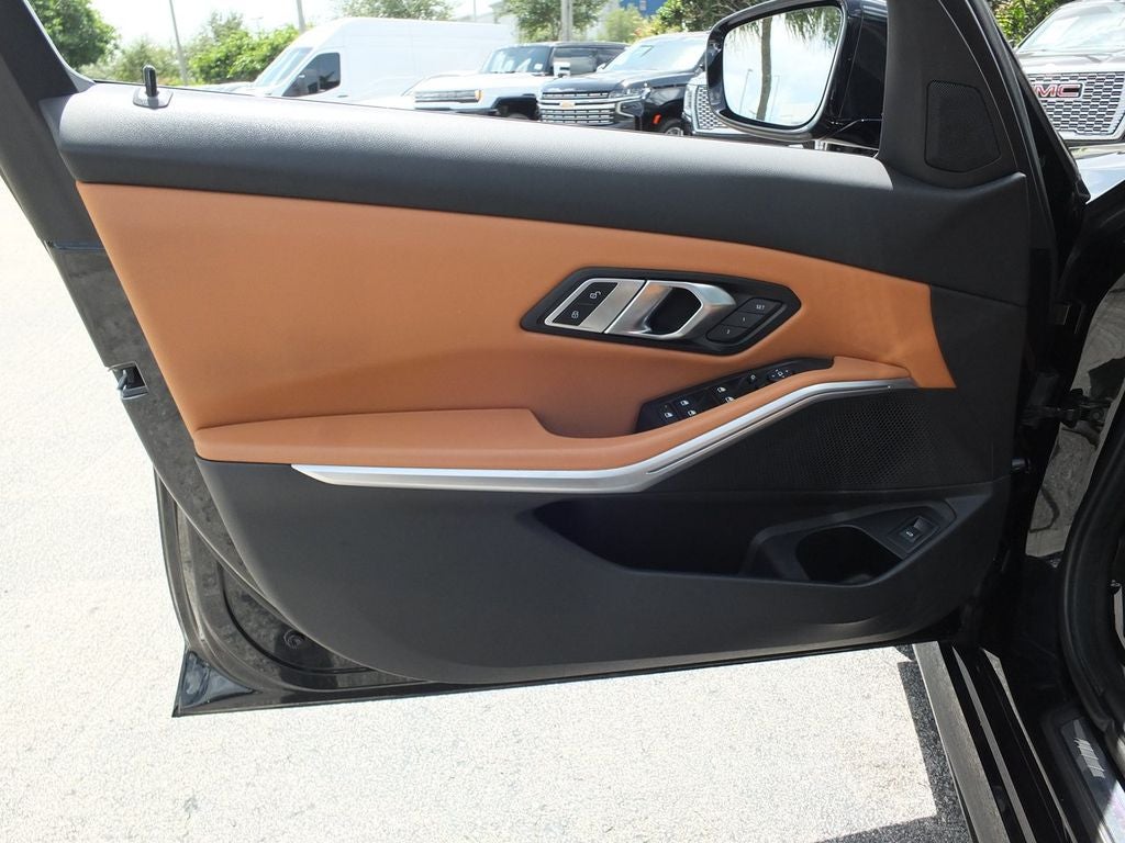 2023 BMW 3 Series 330i M Sport Package