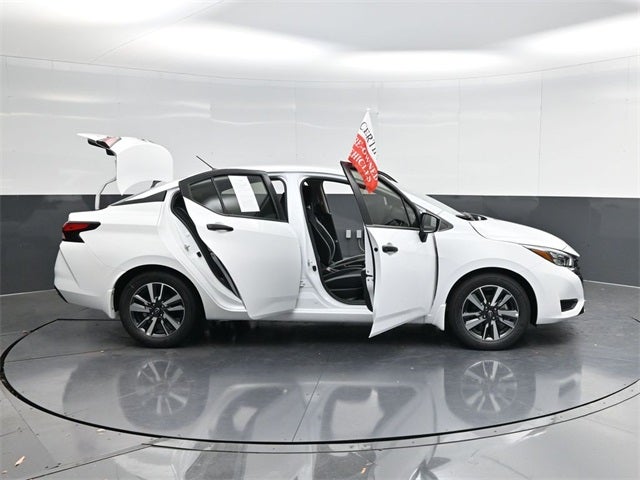 2025 Nissan Versa 1.6 S