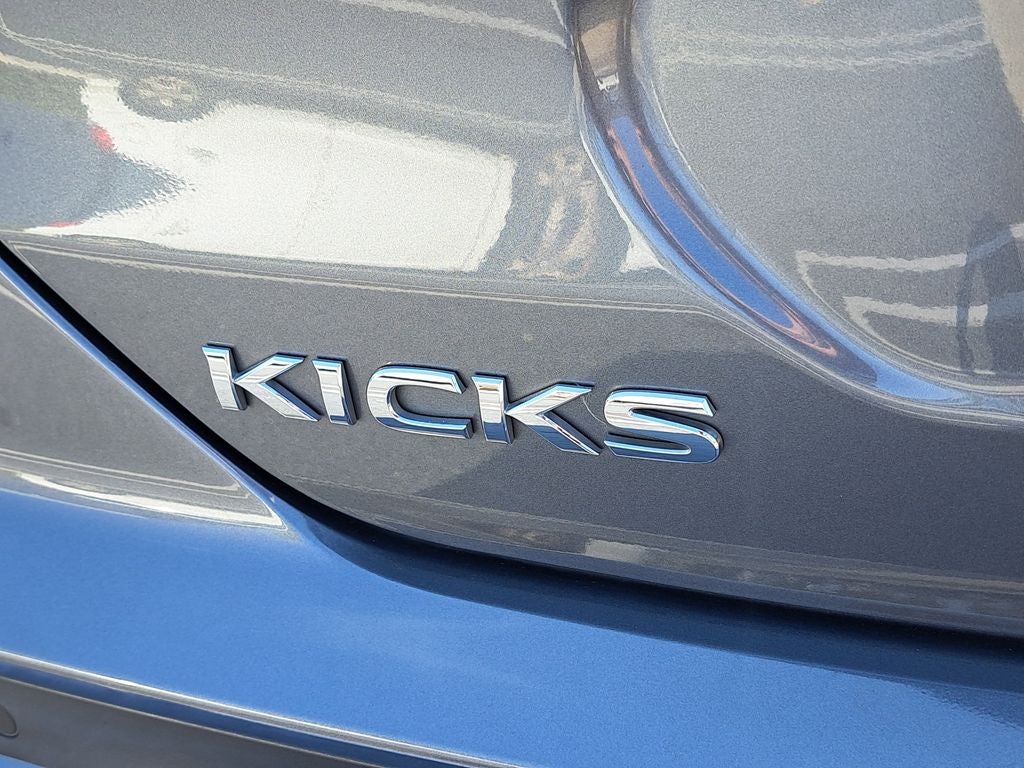 2023 Nissan Kicks S