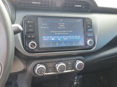 2023 Nissan Kicks SV