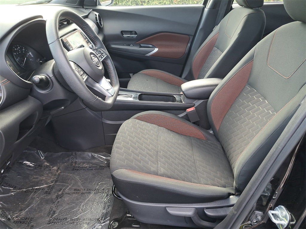 2024 Nissan Kicks SR