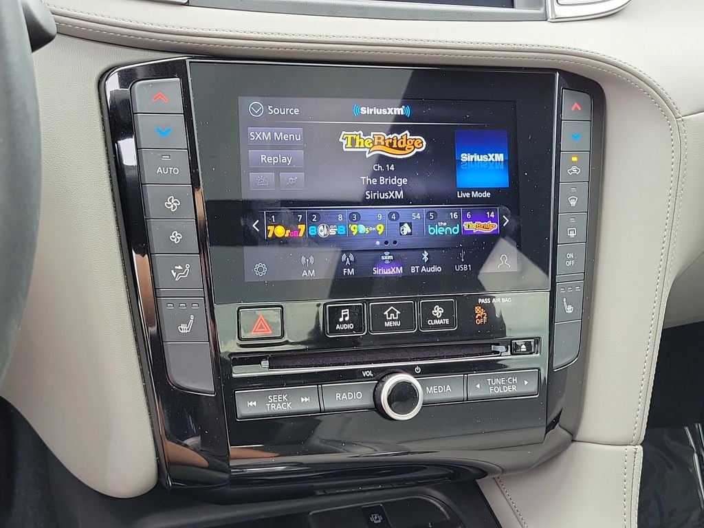 2023 INFINITI QX50 LUXE