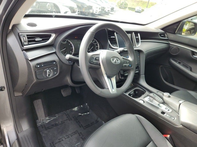 2025 INFINITI QX50 LUXE