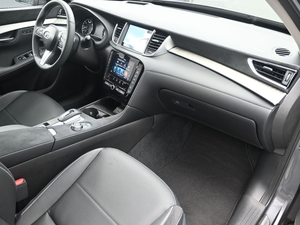 2023 INFINITI QX50 Sensory