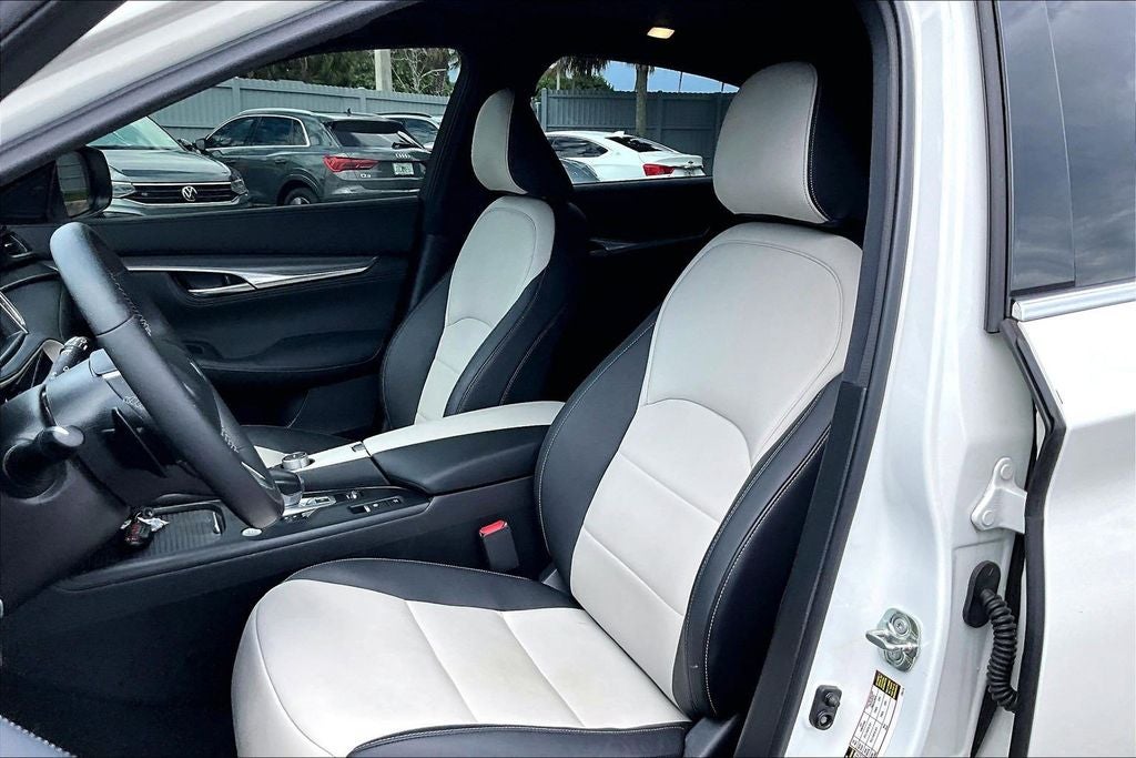 2022 INFINITI QX55 LUXE