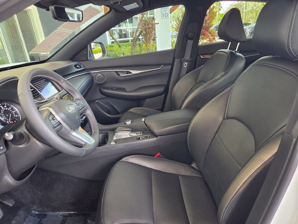 2025 INFINITI QX55 LUXE