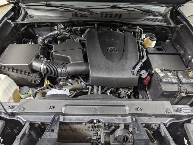 2023 Toyota Tacoma 2WD SR5 Double Cab 5' Bed V6 AT
