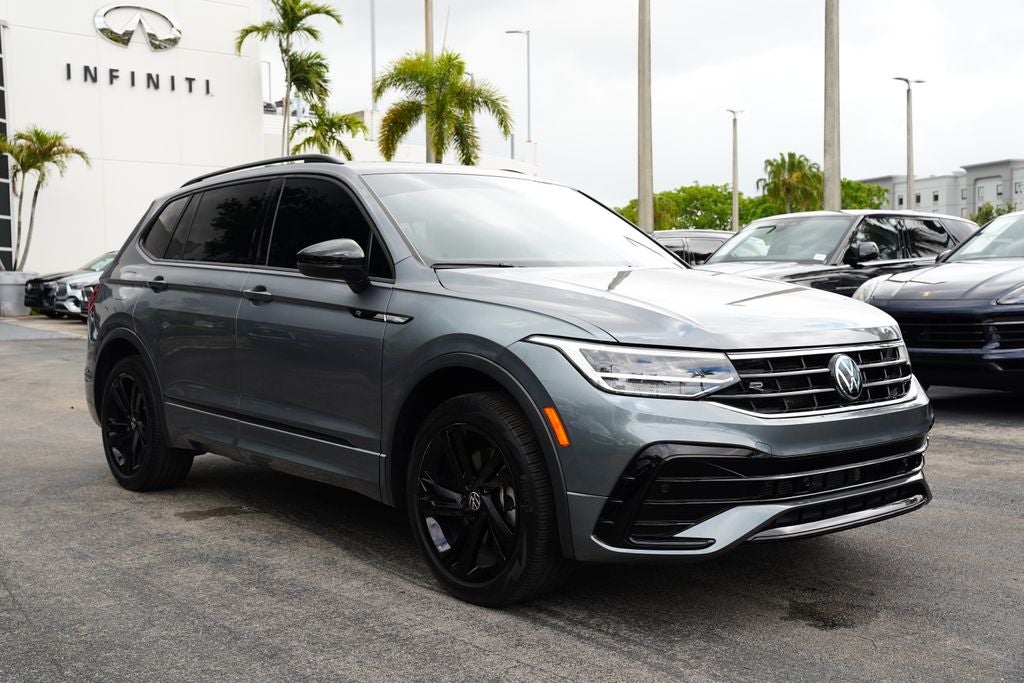 2024 Volkswagen Tiguan 2.0T SE R-Line Black