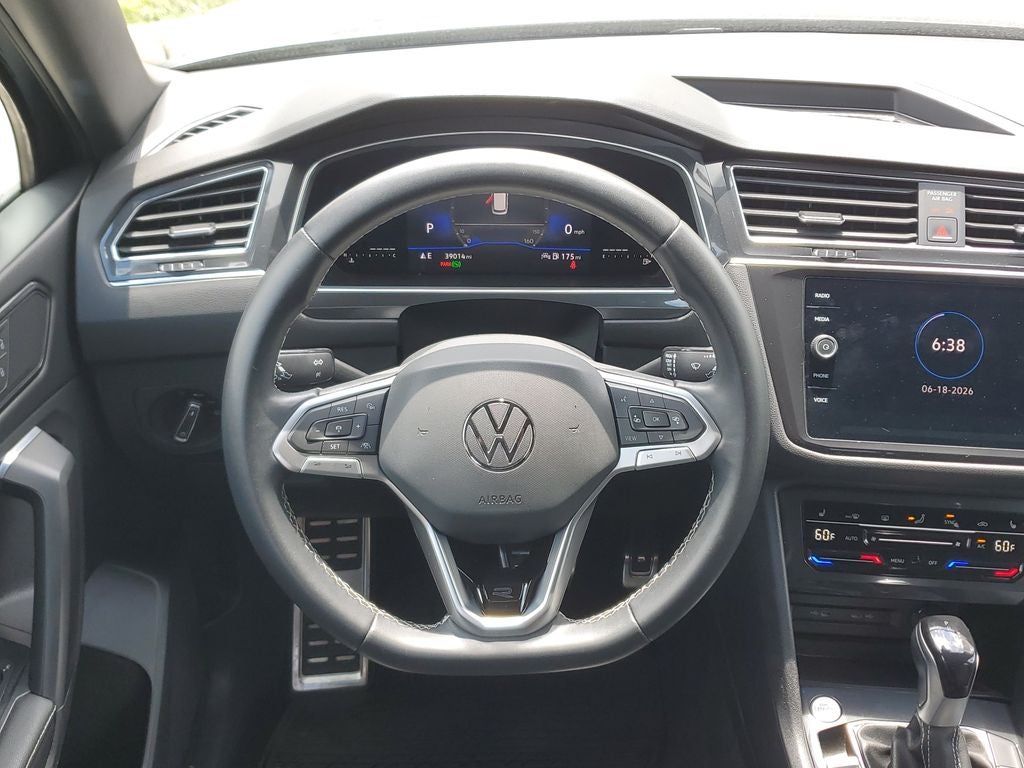 2023 Volkswagen Tiguan 2.0T SE R-Line Black