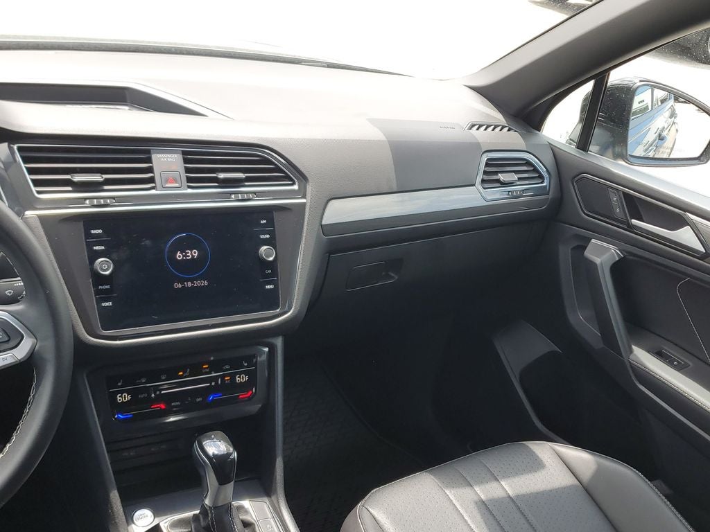 2023 Volkswagen Tiguan 2.0T SE R-Line Black