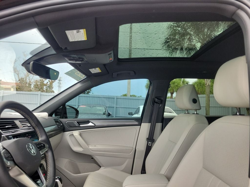 2023 Volkswagen Tiguan 2.0T SE R-Line Black
