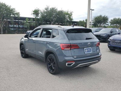 2024 Volkswagen Taos 1.5T SE
