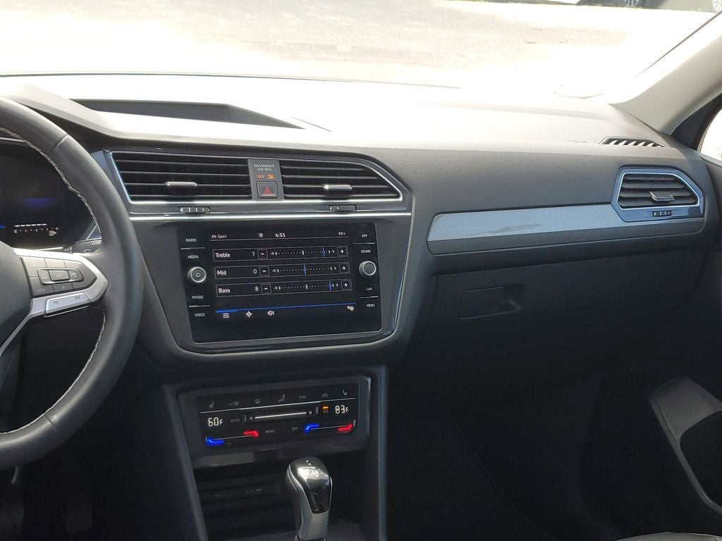 2023 Volkswagen Tiguan 2.0T SE