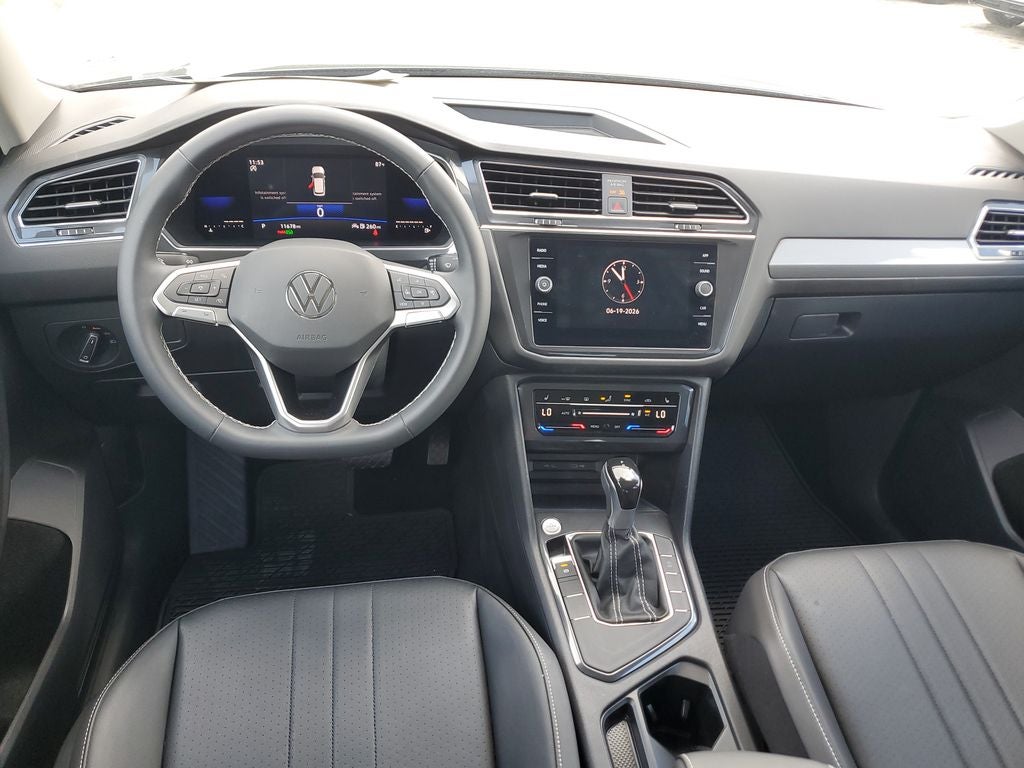 2023 Volkswagen Tiguan 2.0T SE
