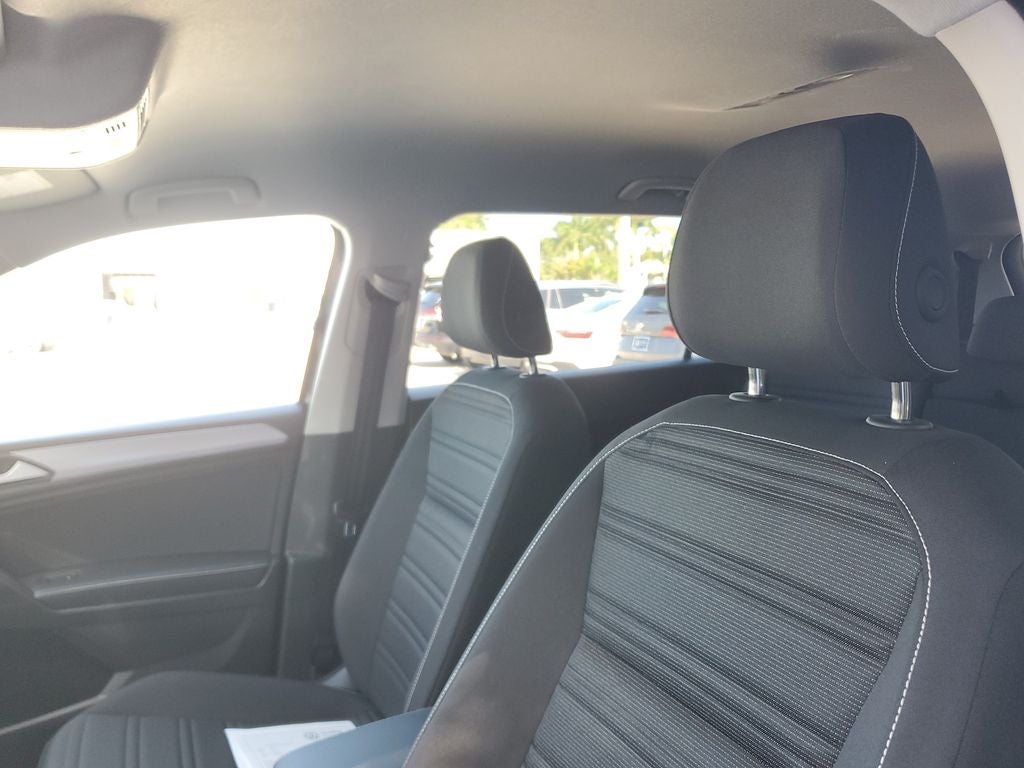 2024 Volkswagen Tiguan 2.0T S